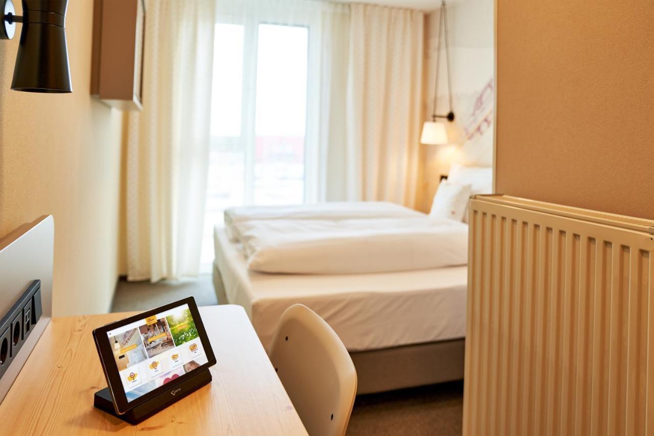 Mcdreams Hotel إنغولشتات المظهر الخارجي الصورة