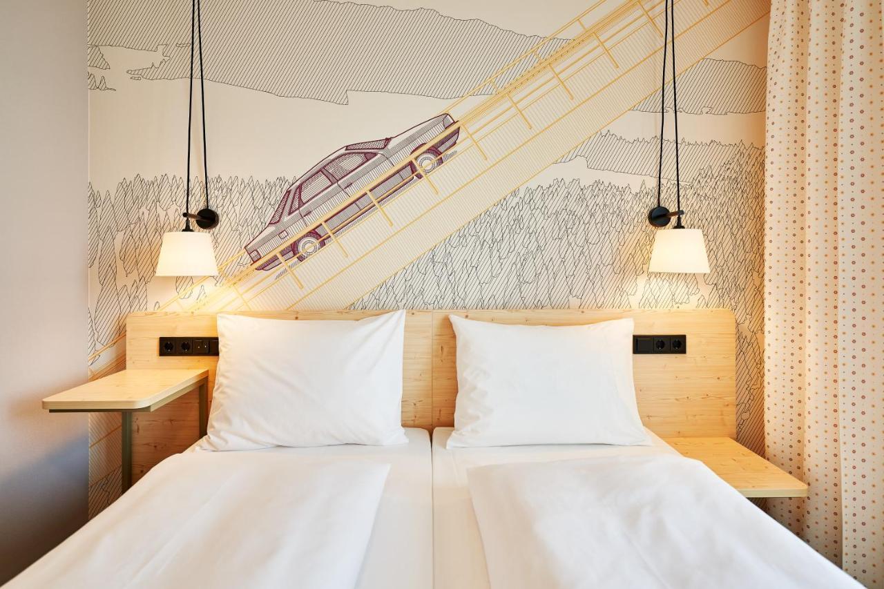 Mcdreams Hotel إنغولشتات المظهر الخارجي الصورة